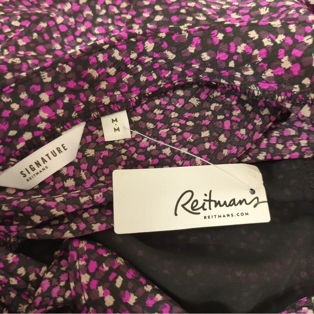 👯♀️Host Pick⚡️Signature by Reitmans V-Neck Blouse with Smocked Back - Picture 6 of 9